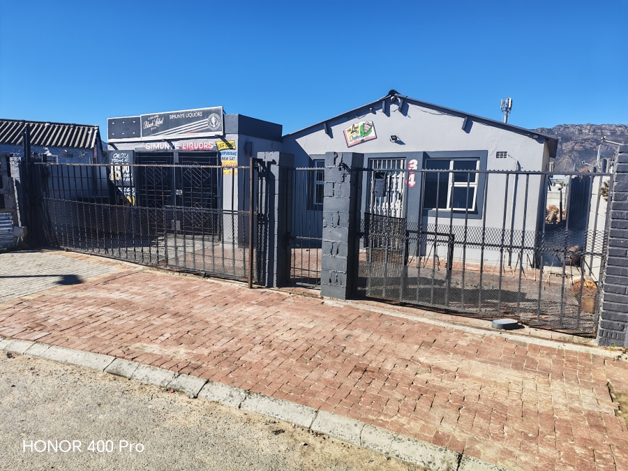 2 Bedroom Property for Sale in Sercor Park Western Cape